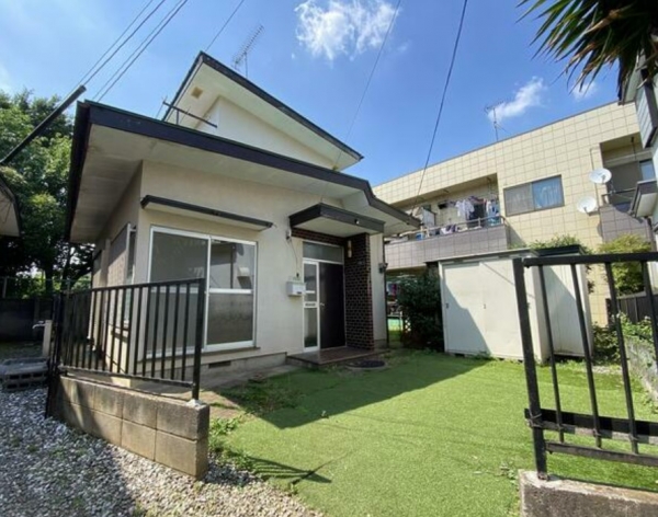 【賃貸戸建】【西武池袋線「大泉学園」駅より徒歩11分】