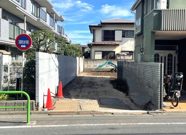 広い敷地　余裕のスペース　生活便利な立地