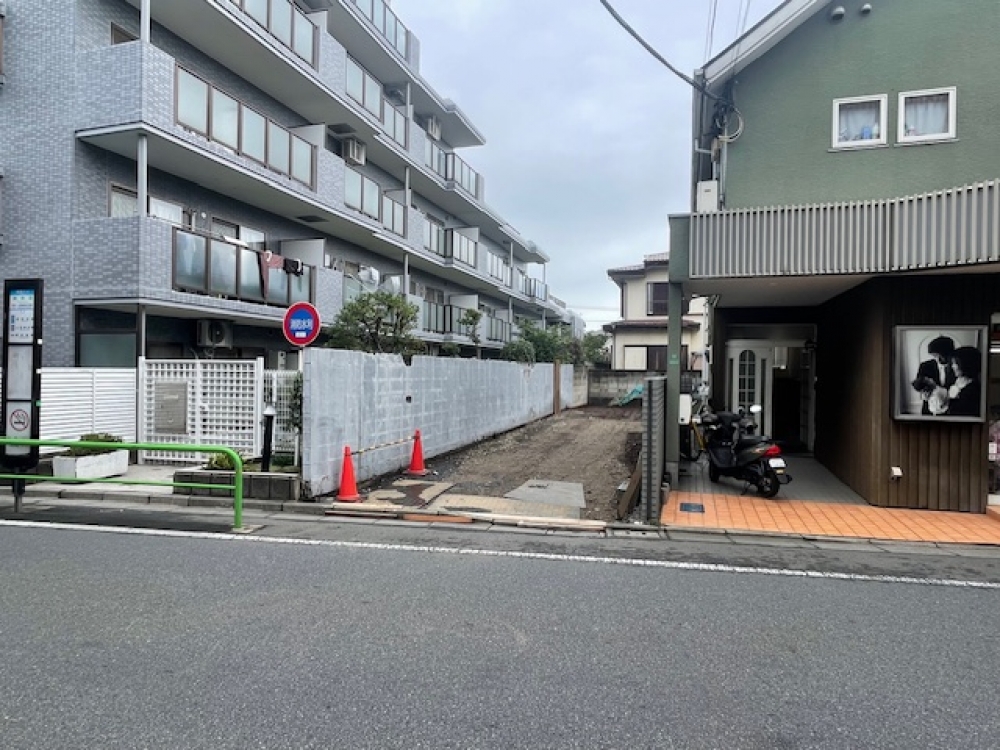 <dd>敷地66坪付き 住宅用地</dd>