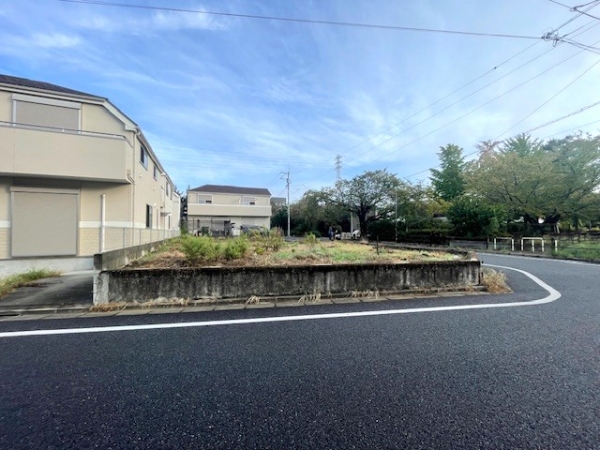 注文住宅用地　43坪 東南角地　建築条件無し