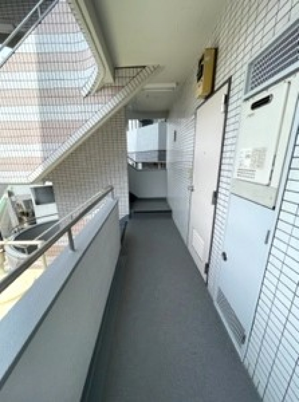 <dd>【賃貸マンション】リビエール 401号室【西武狭山線「西武球場前」駅より徒歩12分】</dd>